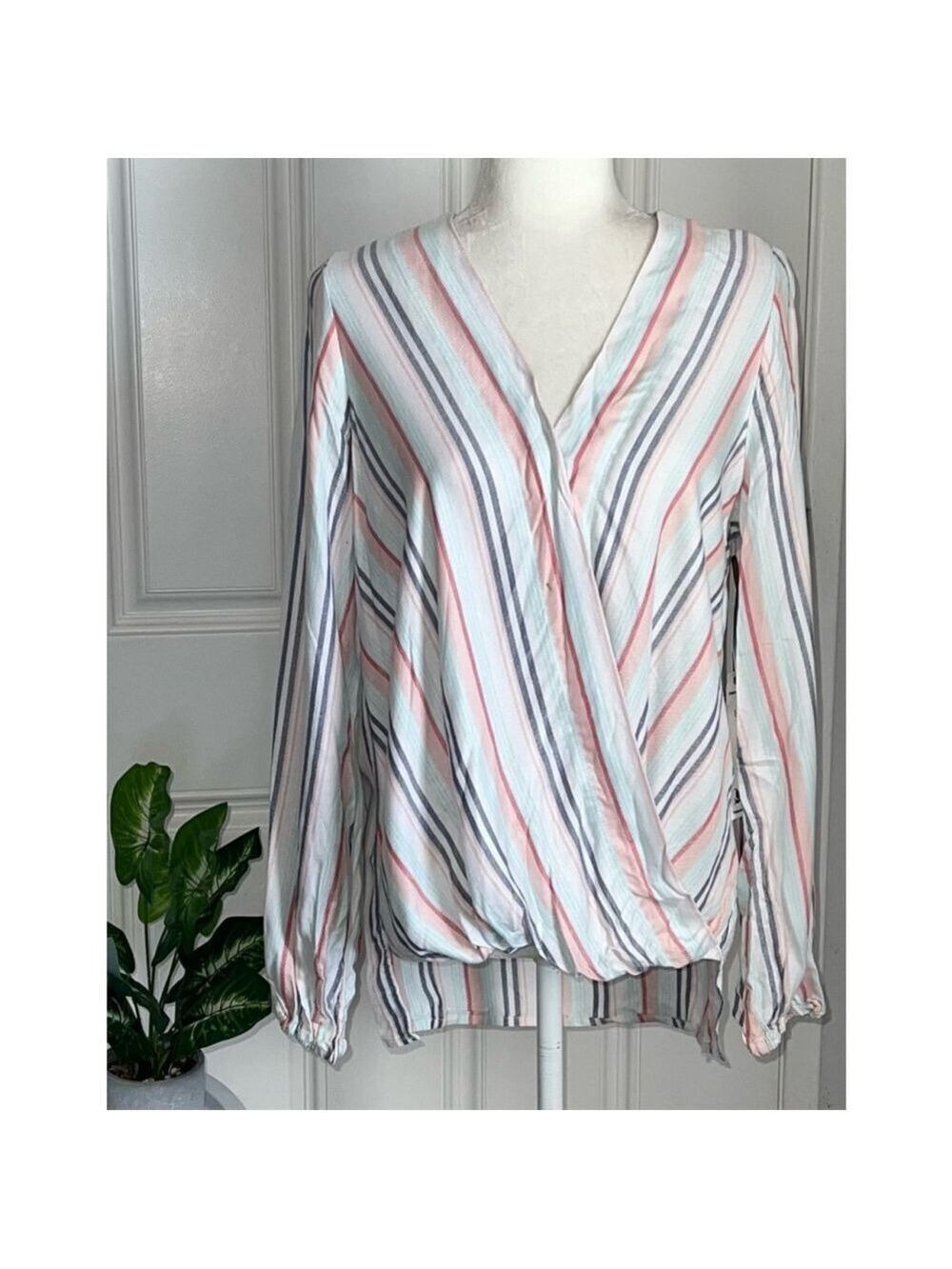 Willow and Clay Brooke Striped Long Sleeve Top (XS)